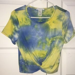 tie dye crop top w a bottom twist